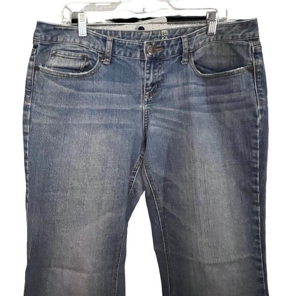 American Rag Blue Denim Distressed Bootcut Jeans Plus 13S Medium Wash Stretch - Picture 3 of 9